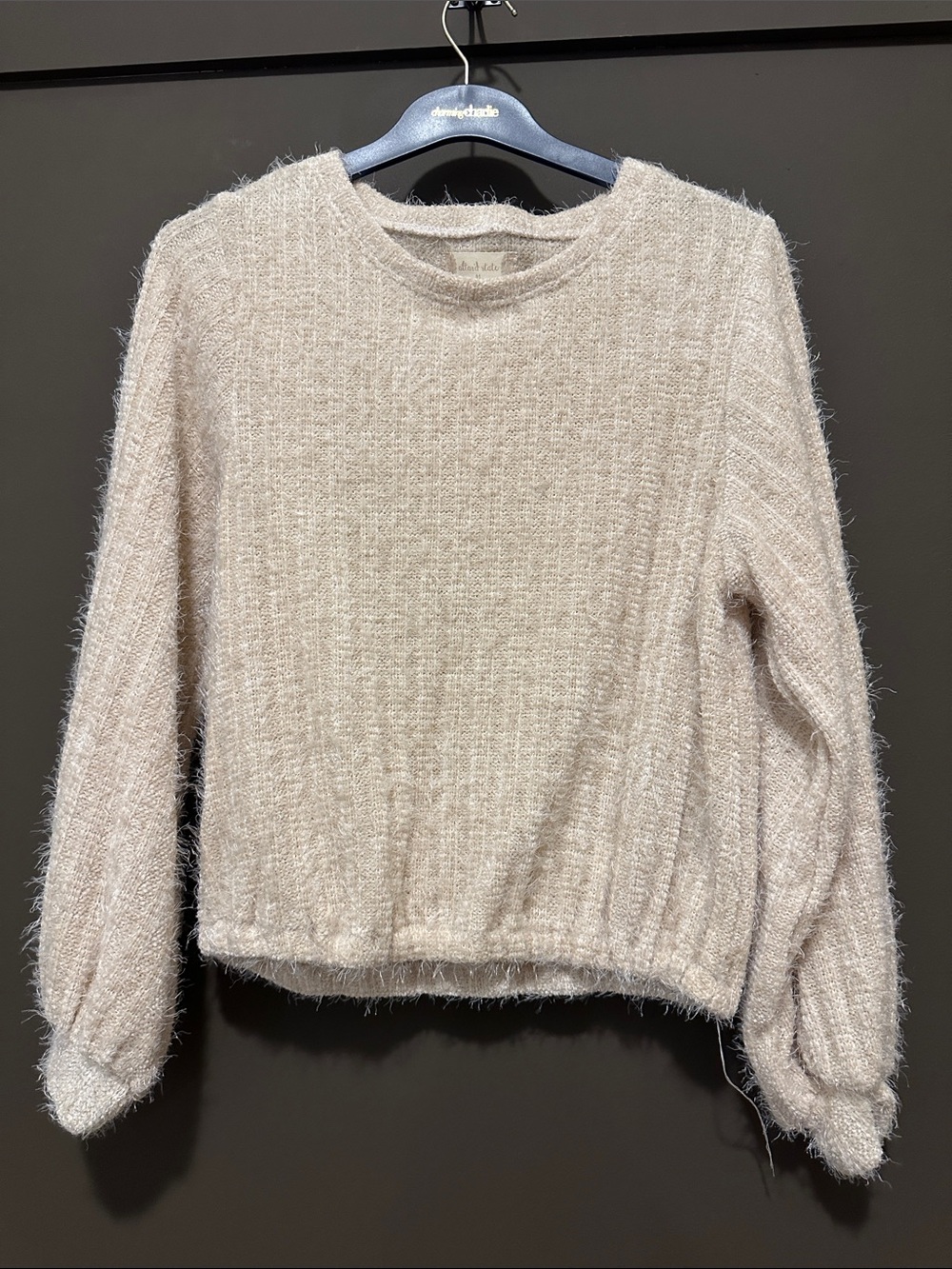 🤍 Altar’d State Eyelash Knit Sweater • MEDIUM